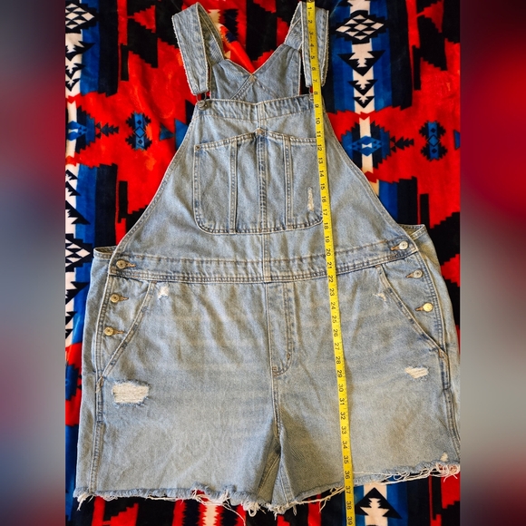 Old Navy 2X Light Blue Distressed Denim Jean Overalls - Picture 3 of 6